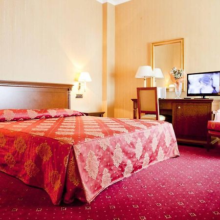 Hotel Jolly Castrovillari Pokoj fotografie